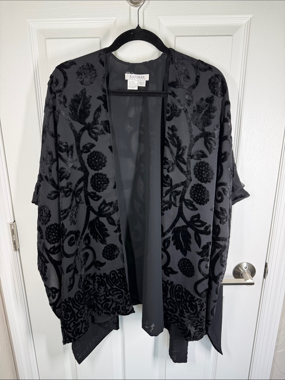 Kay Unger black velvet burnout kimono style wrap O/S